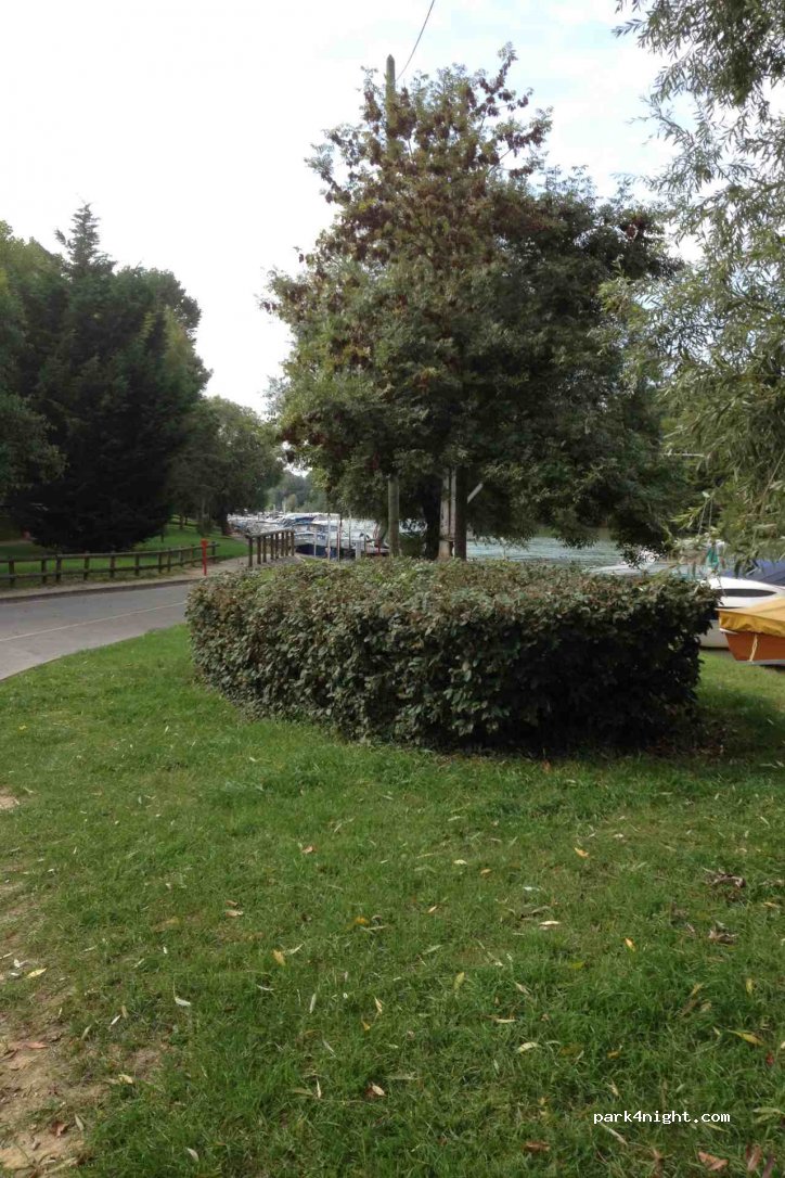 (77400) Lagny-sur-Marne - 12-16 Rue du Canada — foto 2