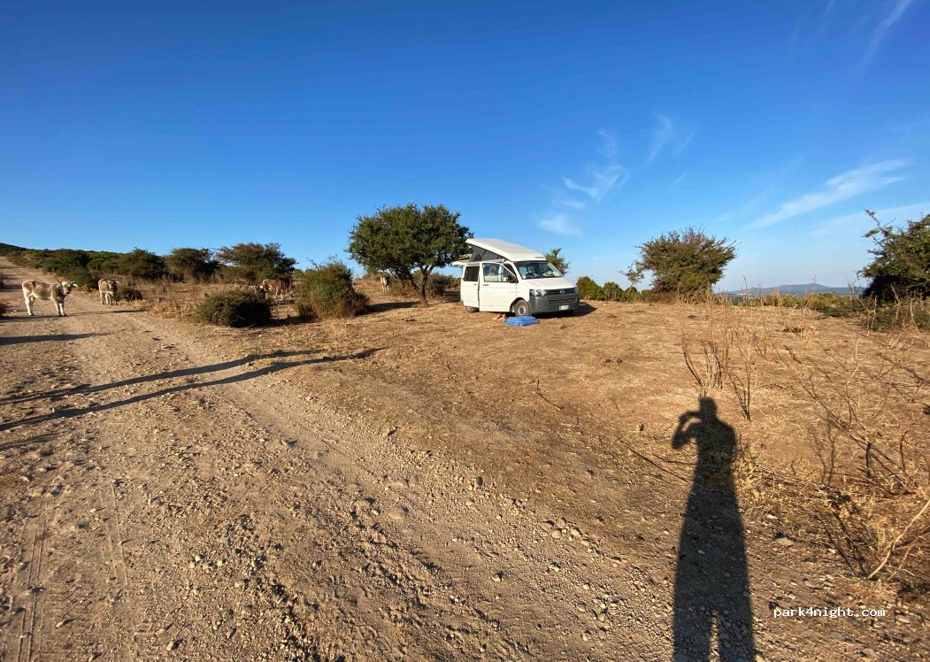 (08027) Orgosolo - Unnamed Road — foto