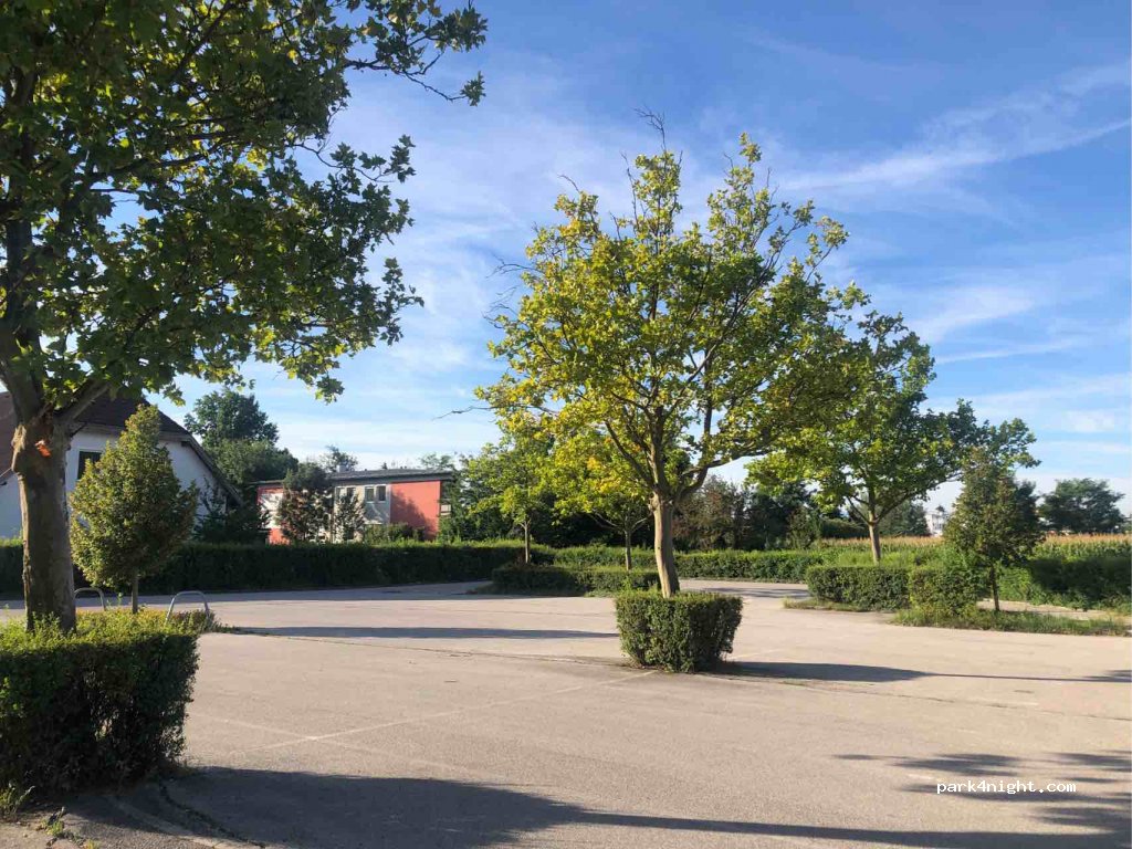 (3100) Sankt Pölten - 30 Goldegger Straße — foto