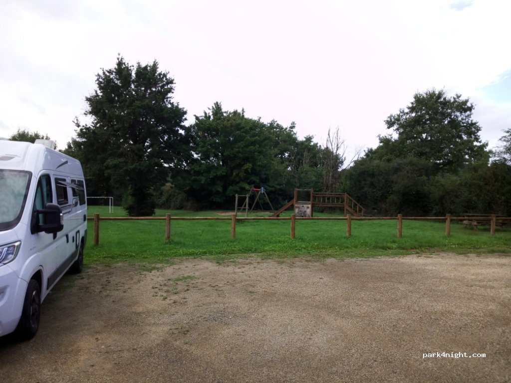 (49610) Soulaines-sur-Aubance - 4 Rue de l'Aubance — foto 2
