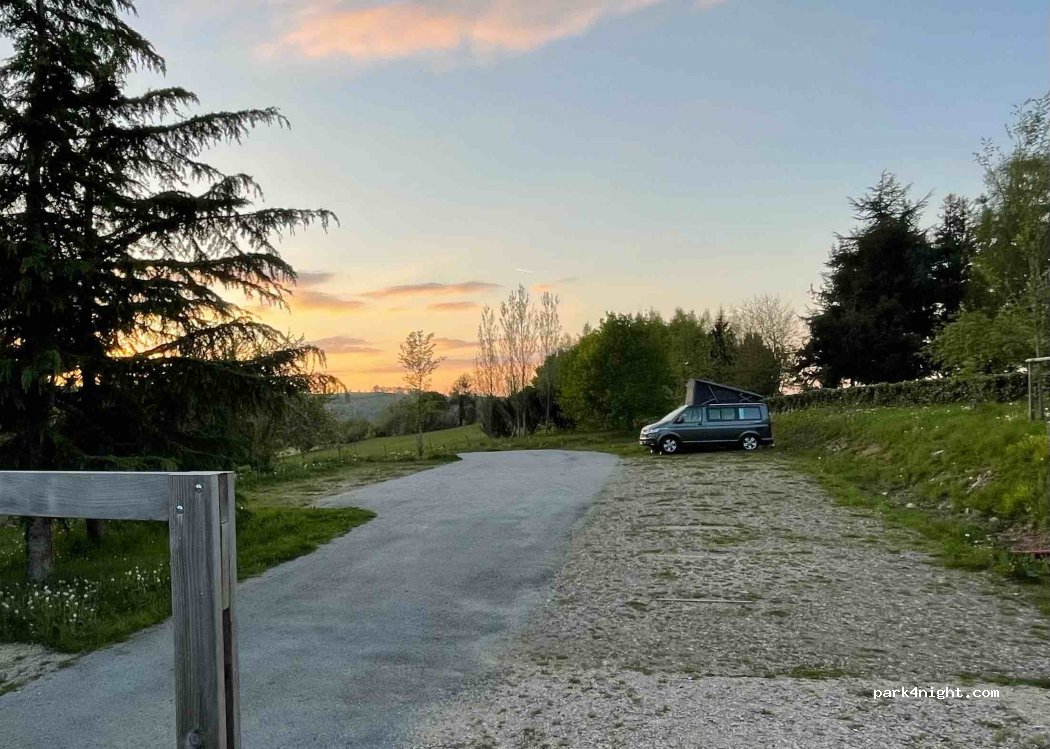 (12200) Le Bas-Ségala - La Bastide l'Évêque — foto 2