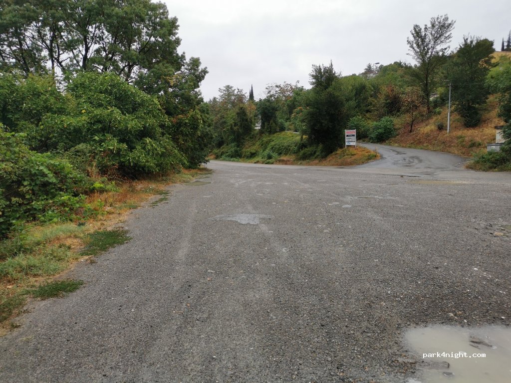 (07140) Les Vans - 4976 Champvert — foto 2