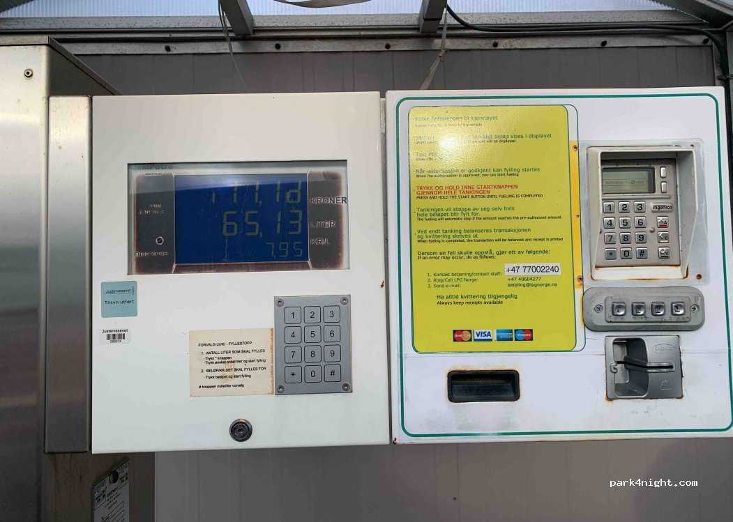 (9409)  - 2F Stangnesterminalen — foto