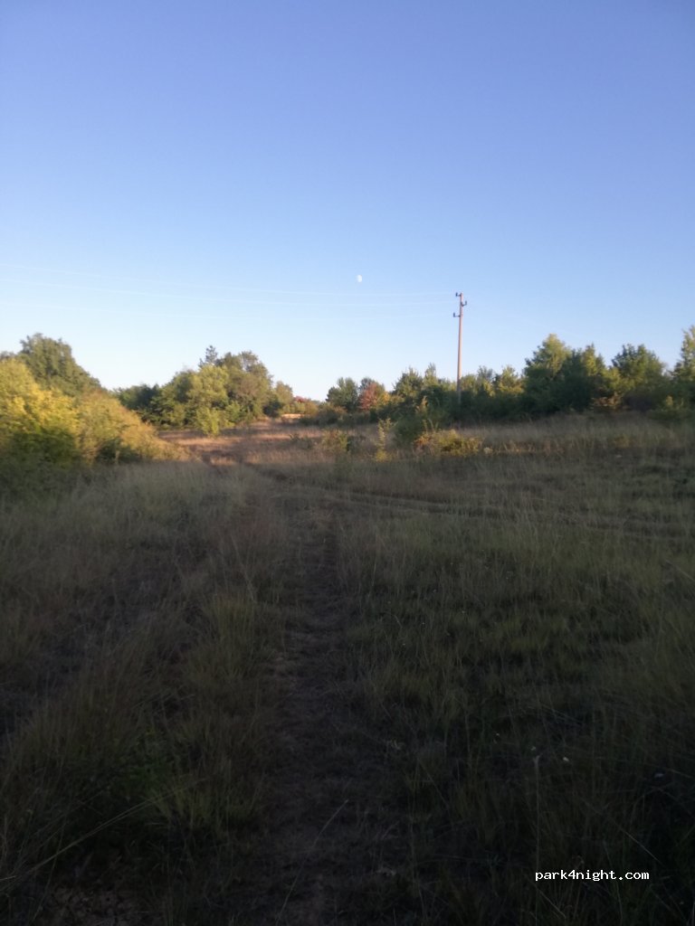 ()  - Unnamed Road — foto