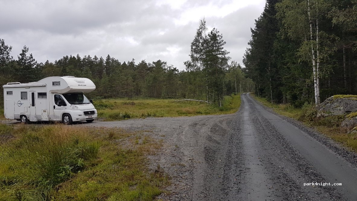 (4720) Hægeland - Unnamed Road — foto