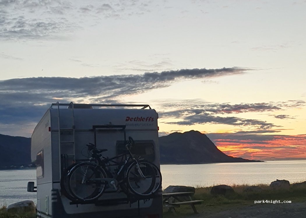 (6082) Gursken - 3-29 Sekundær Fylkesveg 10 — foto