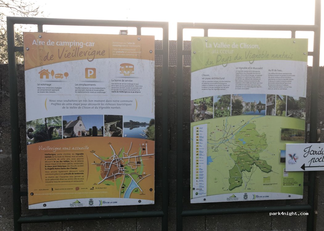(44116) Vieillevigne - Le Bourg — foto 4