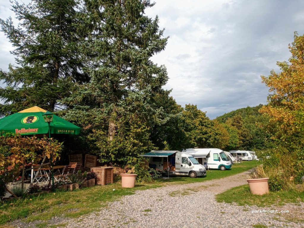 Naturfreundehaus Annweiler am Trifels — foto