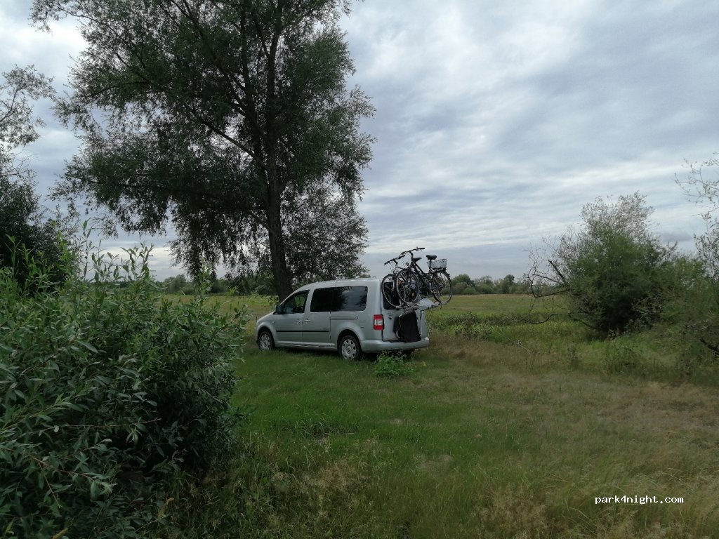 (62) Kolo - Unnamed Road — foto