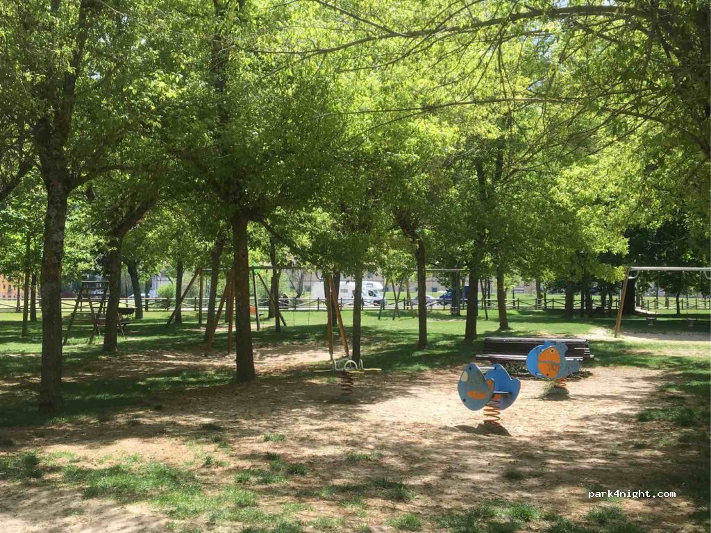 (40100) La Granja de San Ildefonso - 13 Paseo Hospital — foto 2