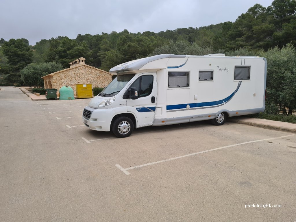 (03720) Benissa - 7 Calle dels Botils — foto