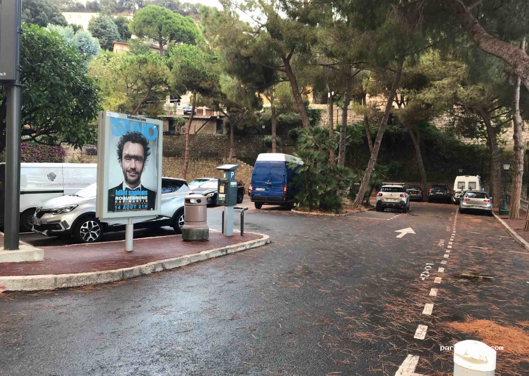 (06190) Roquebrune-Cap-Martin - 12 Avenue Raymond Poincaré — foto 2