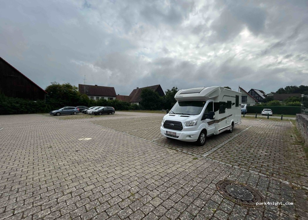 (91080) Uttenreuth - 24A Esperstraße — foto 2
