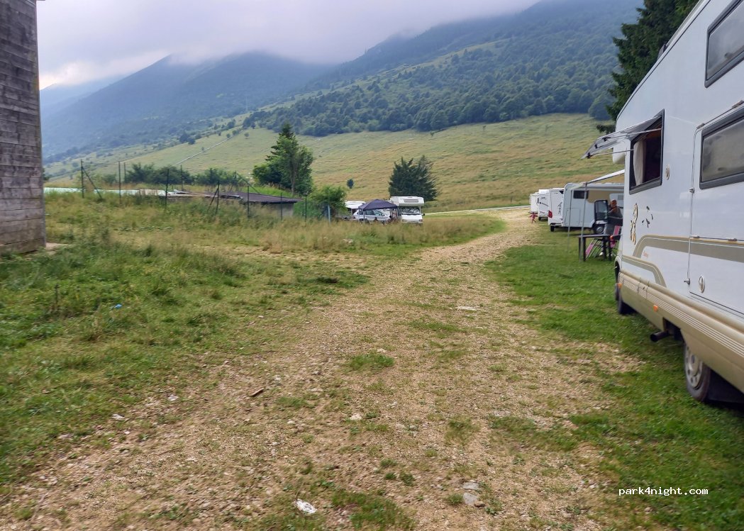 (37020) Ferrara di Monte Baldo - 1 Località Novezzina — foto 3