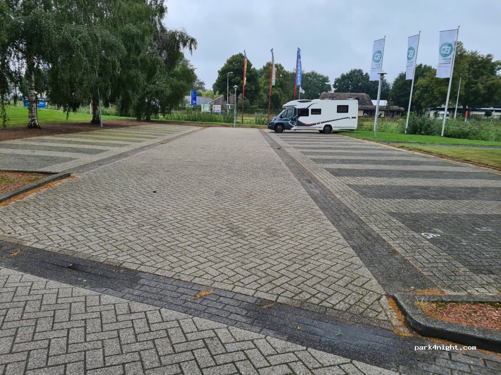 (8431 NJ) Oosterwolde - 2 Veengang — foto