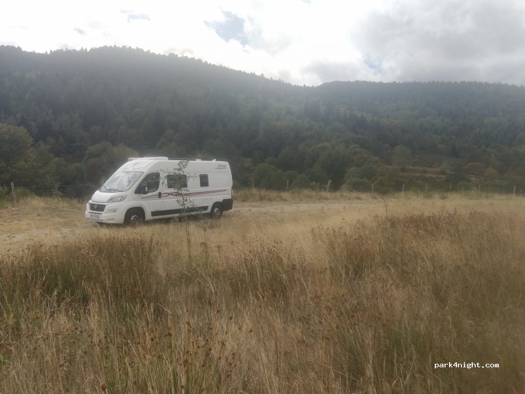 (07590) Saint-Étienne-de-Lugdarès - D19 — foto