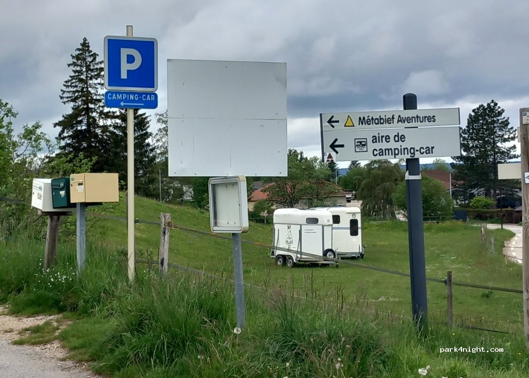 Aire de Metabief — foto 4