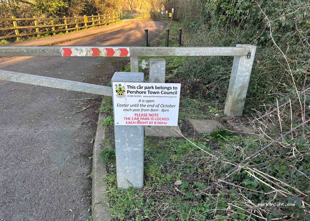 (WR10 1EY)  - King George's Way — foto 5