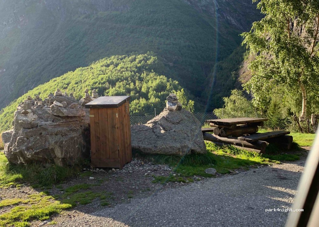 (6798) Stryn - Riksveg 15 — foto