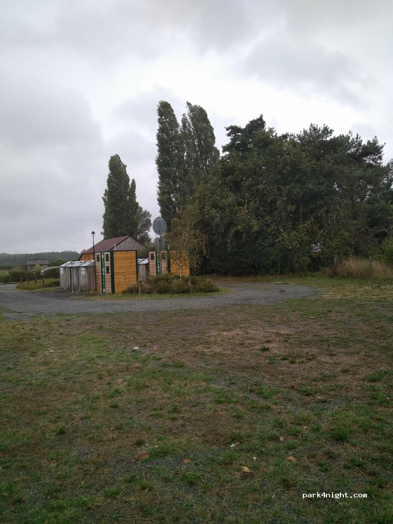 (49490) Breil - 10 Avenue de Lathan — foto