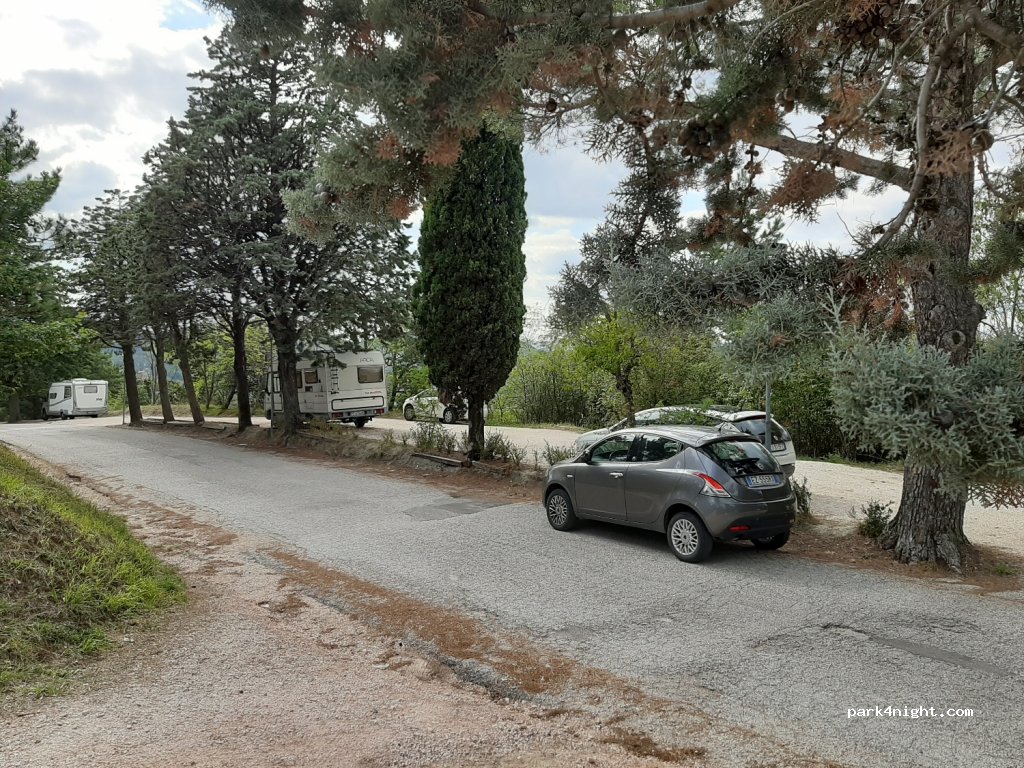 (61029) Urbino - 3 — foto