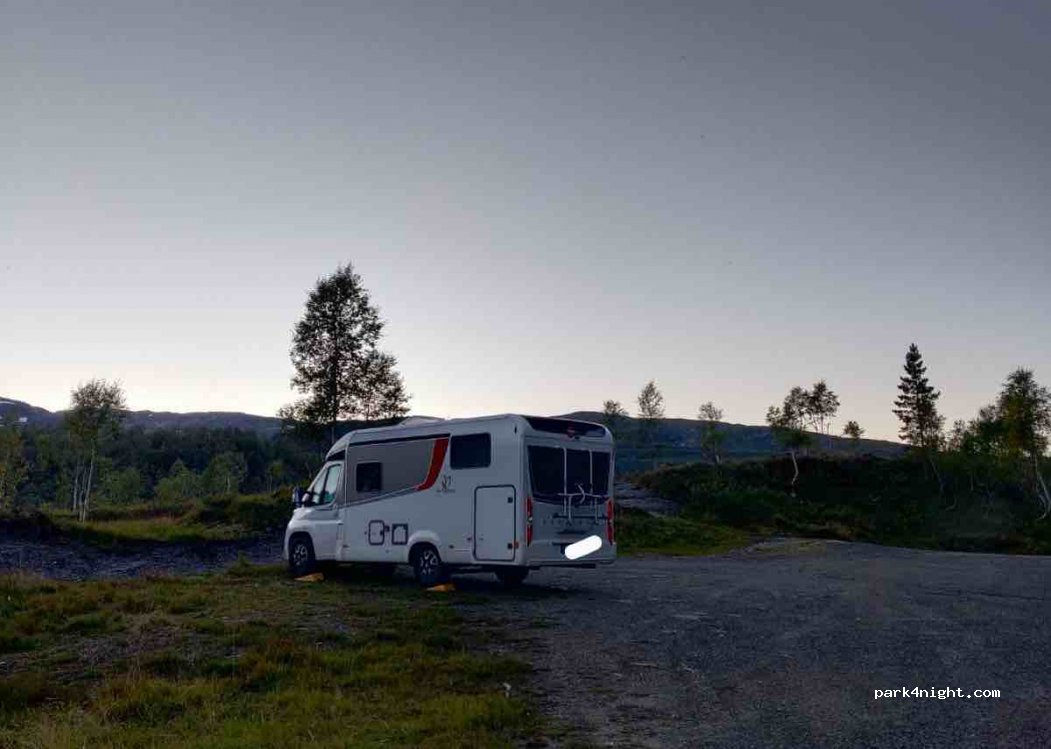 (5630) Strandebarm - Holsetevegen — foto