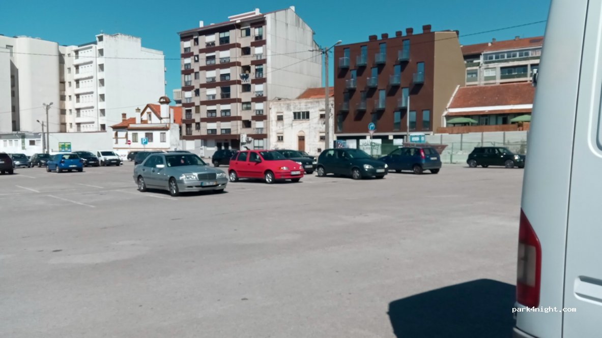 (3800-162) Aveiro - 70A Rua Comandante Rocha e Cunha — foto 2