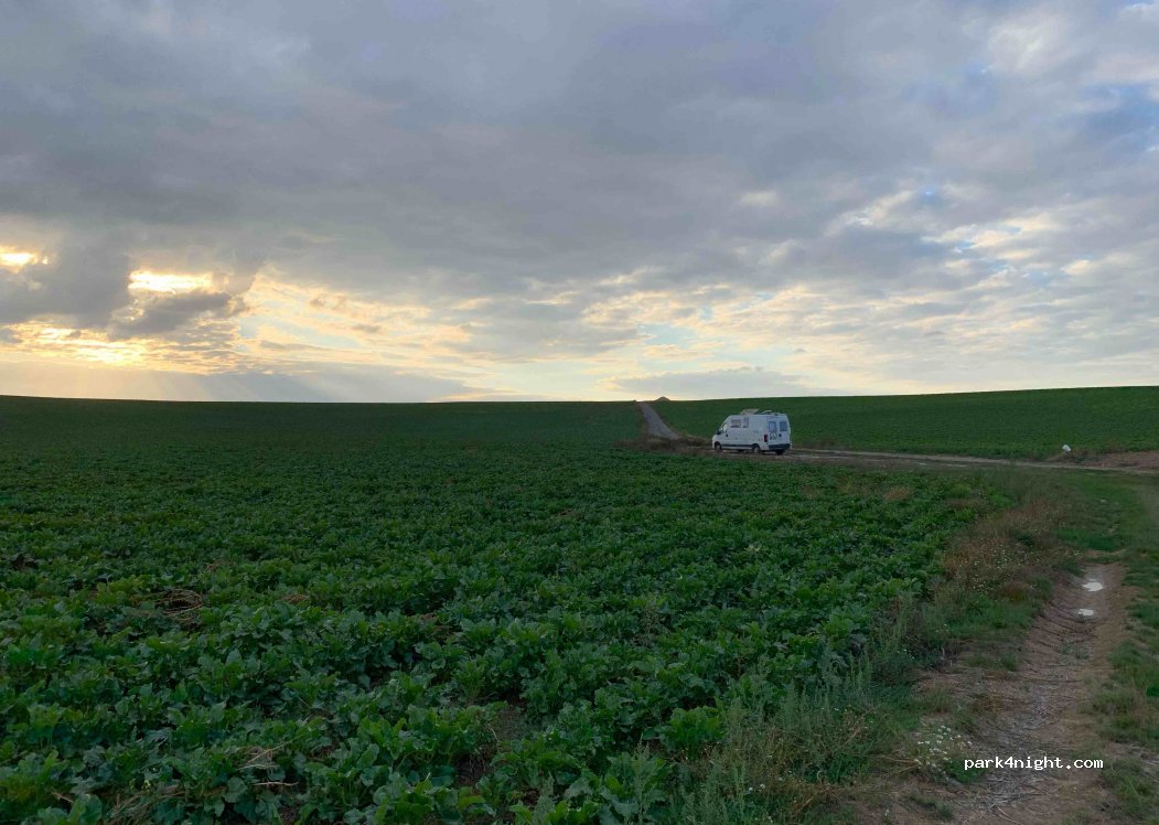 (02100) Morcourt - Unnamed Road — foto