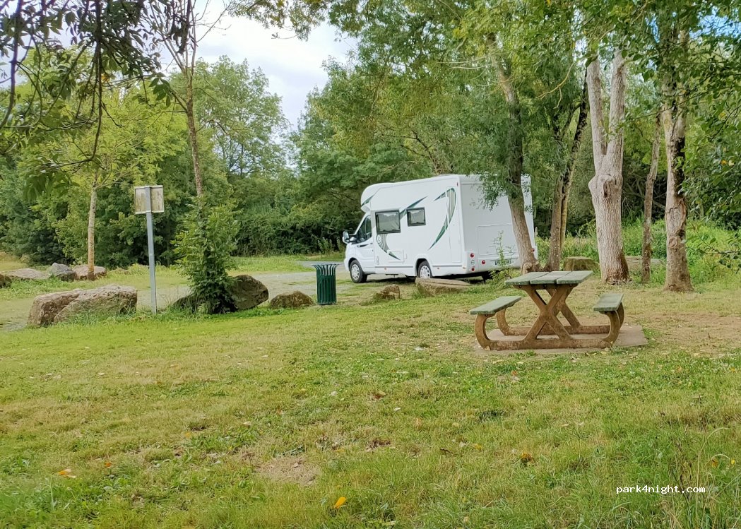 (85210) Sainte-Hermine - 52 Chemin du Fief du Magny — foto 3