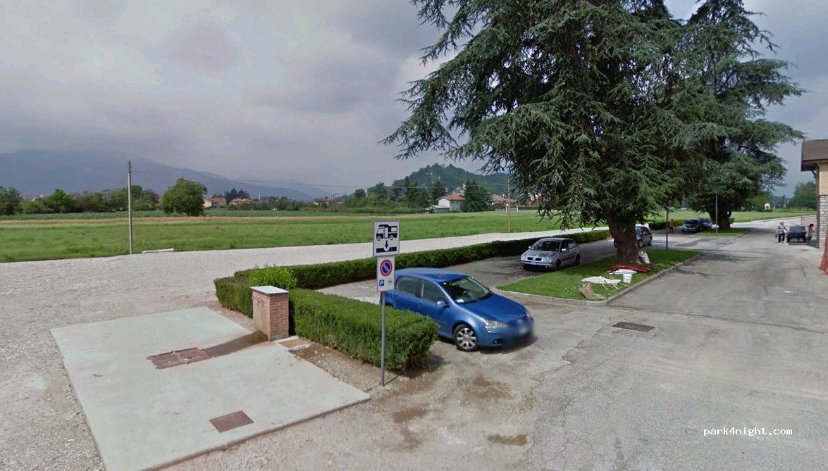 (12023) Caraglio - Via Macagno — foto