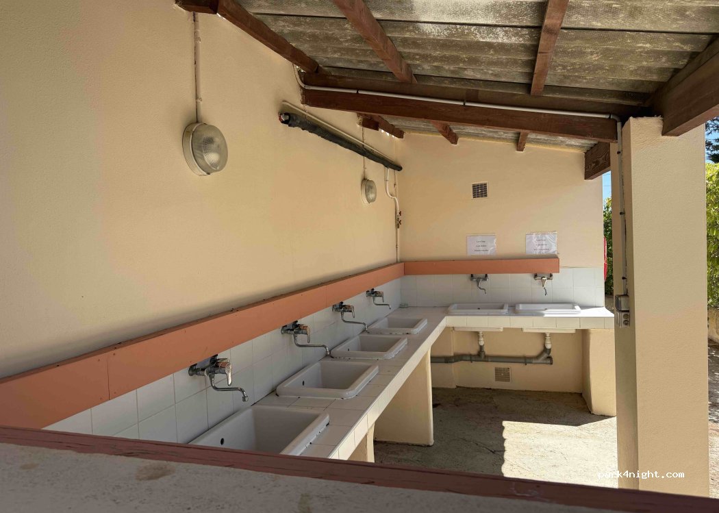 Camping Municipal de Loupian — foto 5