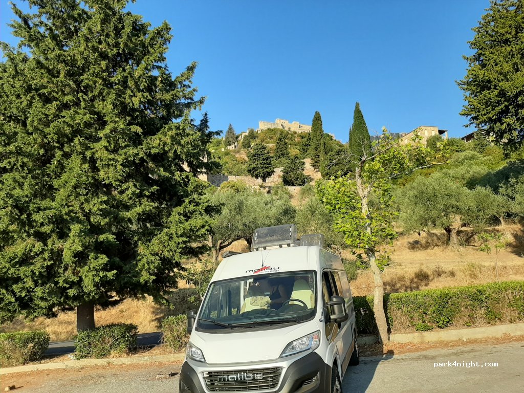 (231 00) Sparti - Unnamed Road — foto