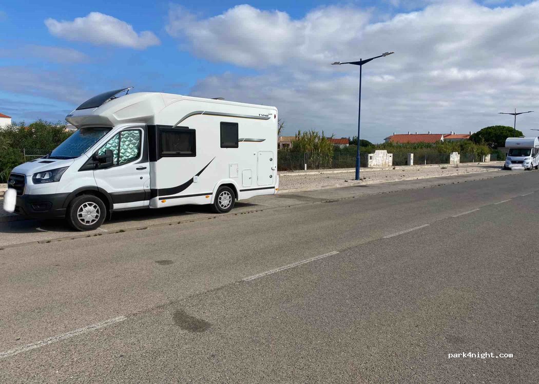(8650-357) Sagres - 7 Travessa Santa Catarina — foto