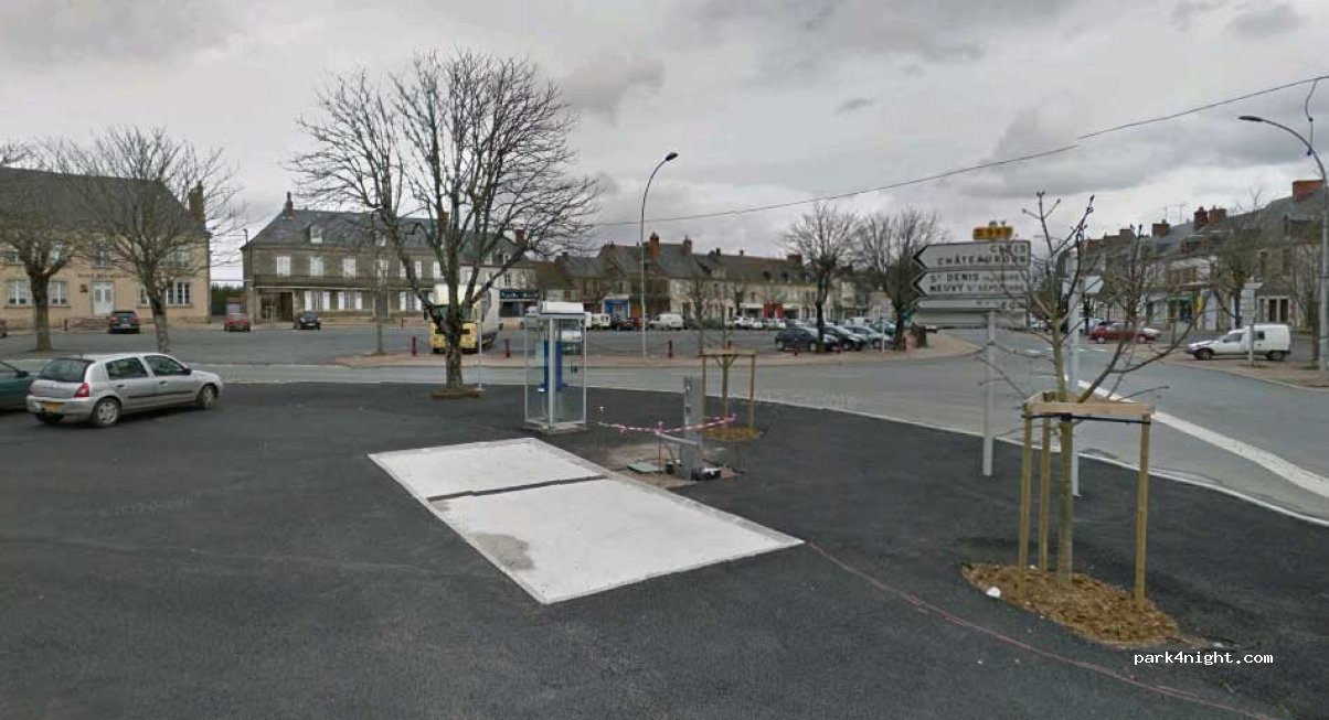 (36140) Aigurande - Place du Chapelle de Foire — foto
