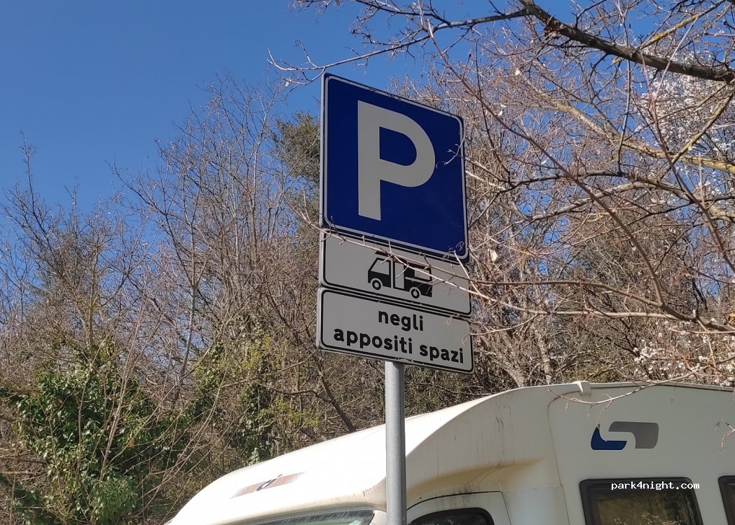 (60131) Ancona - 70 Via Palmiro Togliatti — foto 2