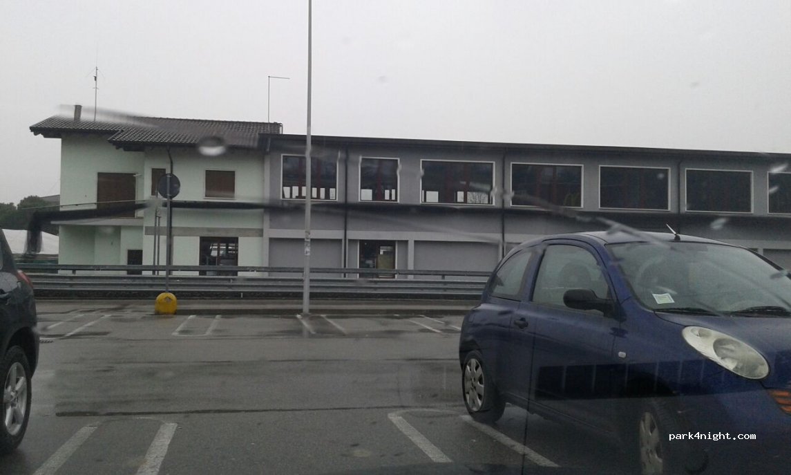 (37019) Peschiera del Garda - Via del Frassino — foto