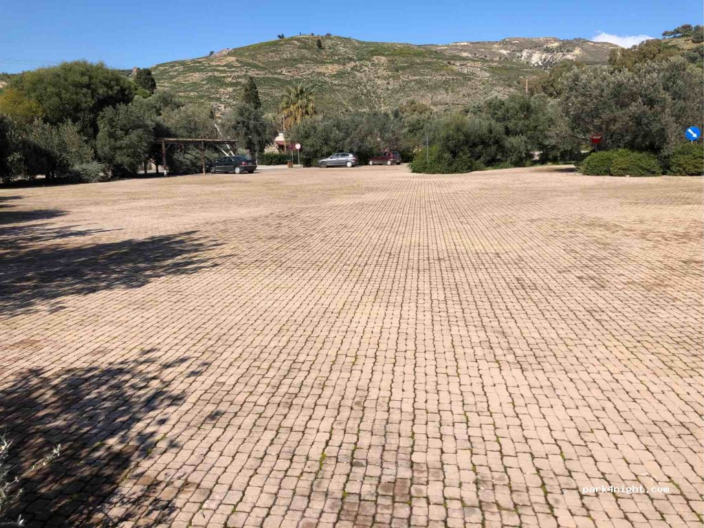 (700 12) Gortina - Παλαιά Εθνική Οδός — foto 2