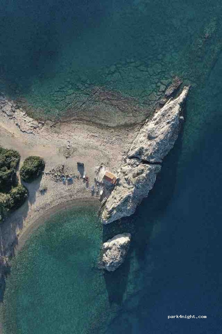 (203 00) Loutraki - — foto 3