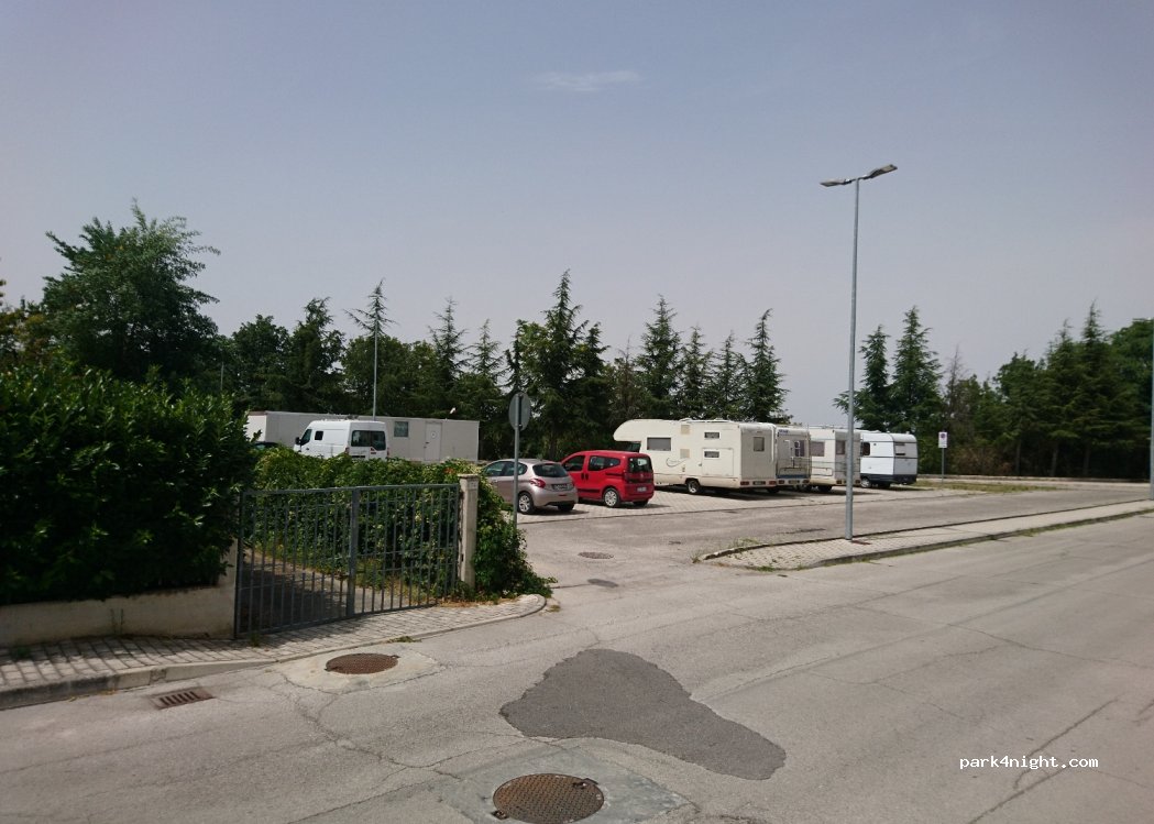 (62010) Urbisaglia - 69 Viale Flavio Silva — foto