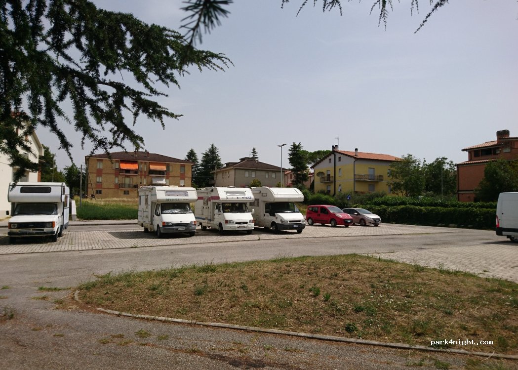 (62010) Urbisaglia - 69 Viale Flavio Silva — foto 2