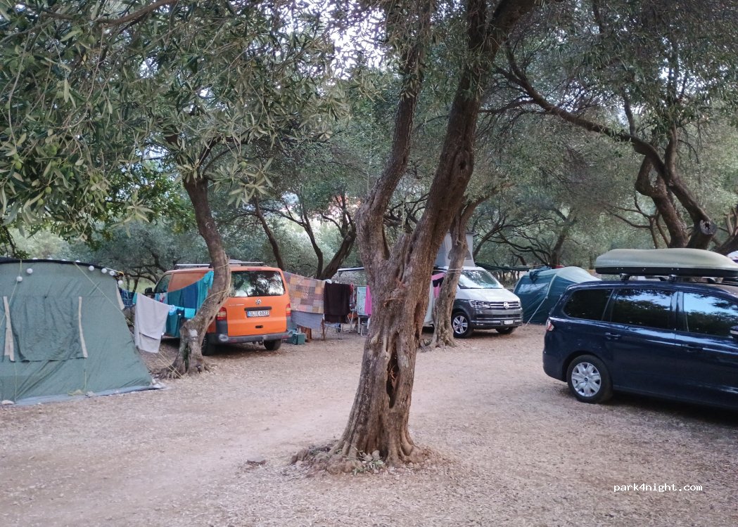 Autocamp Luka Trpanj — foto 4