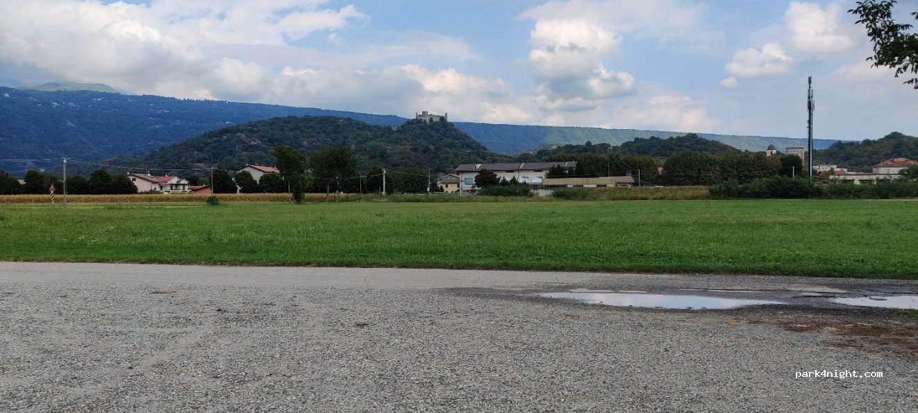 (10016) Montalto Dora - Via Fossale — foto