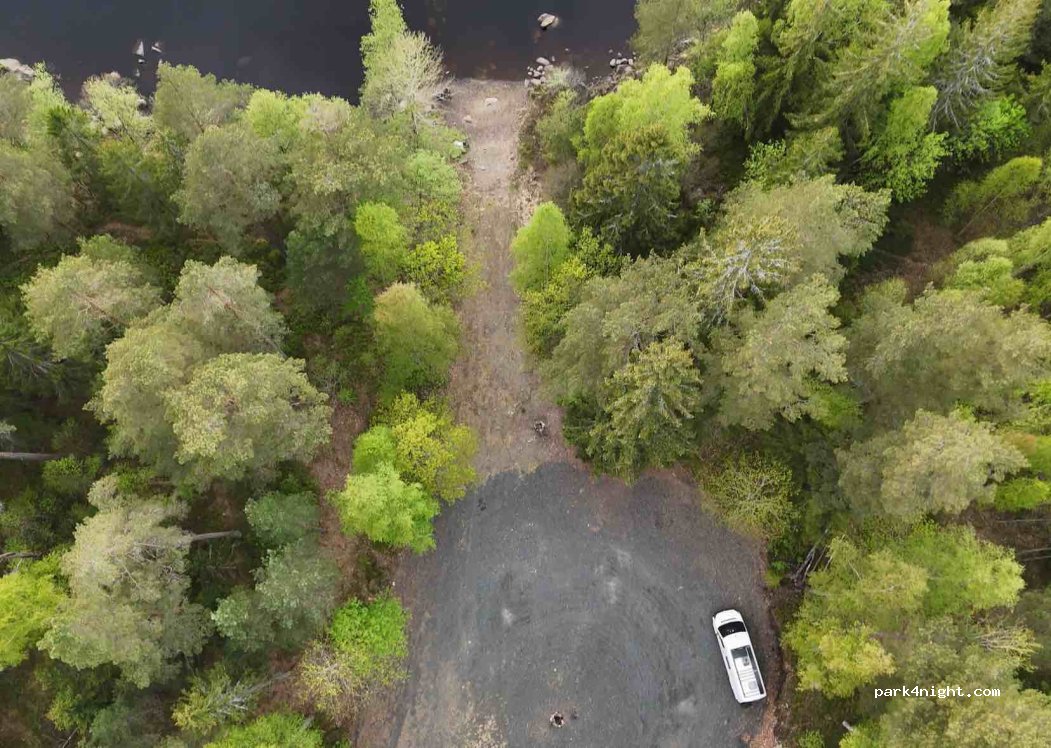(570 02) Stockaryd - Unnamed Road — foto 4