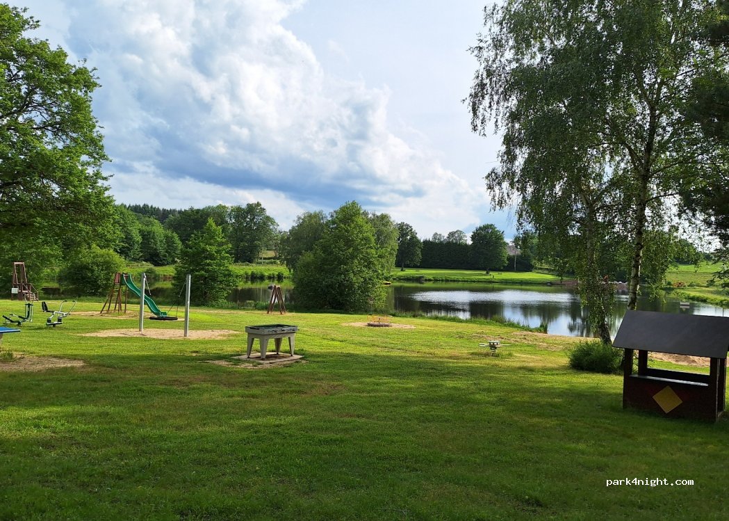 Plan d'eau et camping municipal — foto 4