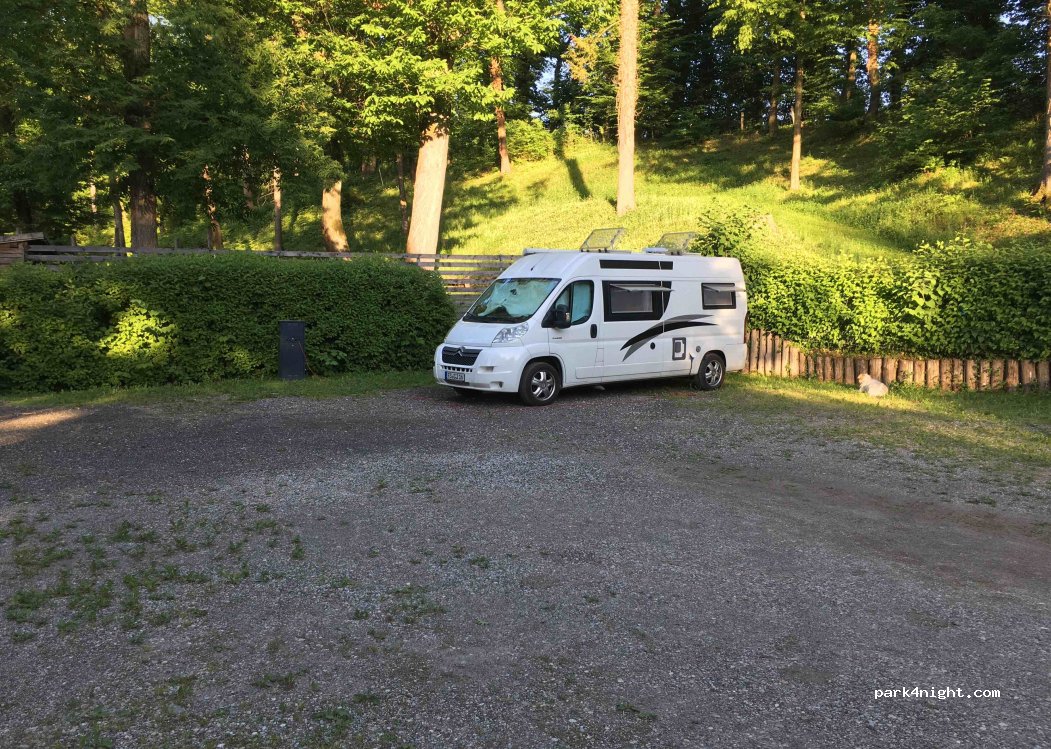 (2341) Limbuš - 8 Limbuško nabrežje — foto