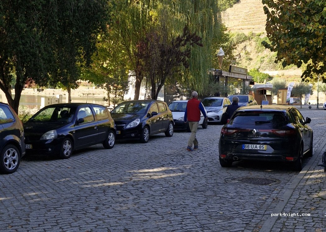 (5085-042) Pinhão - 18 Rua António Manuel Saraiva — foto 4