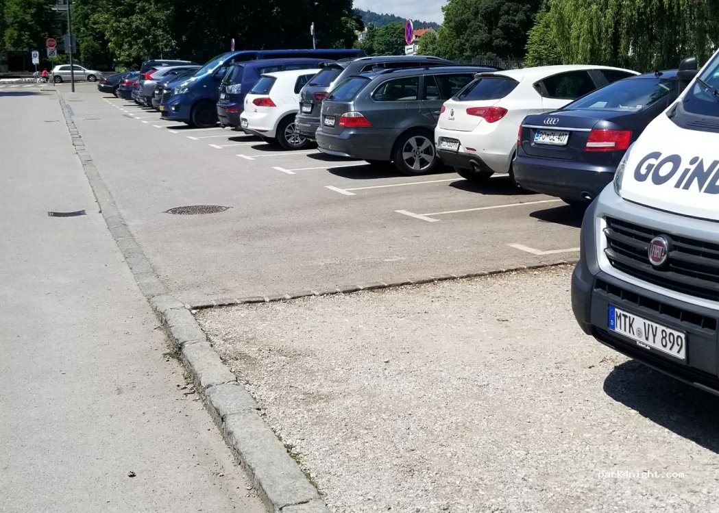 (1000) Ljubljana - 6 Ambrožev trg — foto