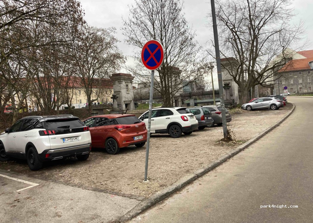 (1000) Ljubljana - 6 Ambrožev trg — foto 3