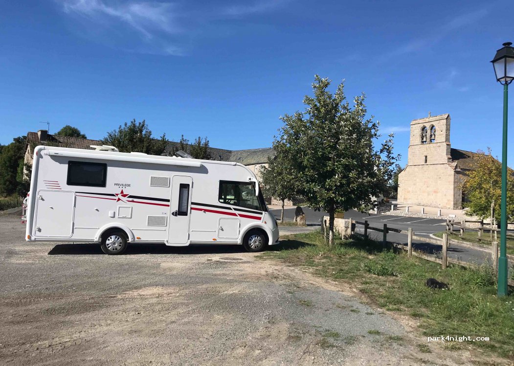 (48310) Brion - Brion Village — foto