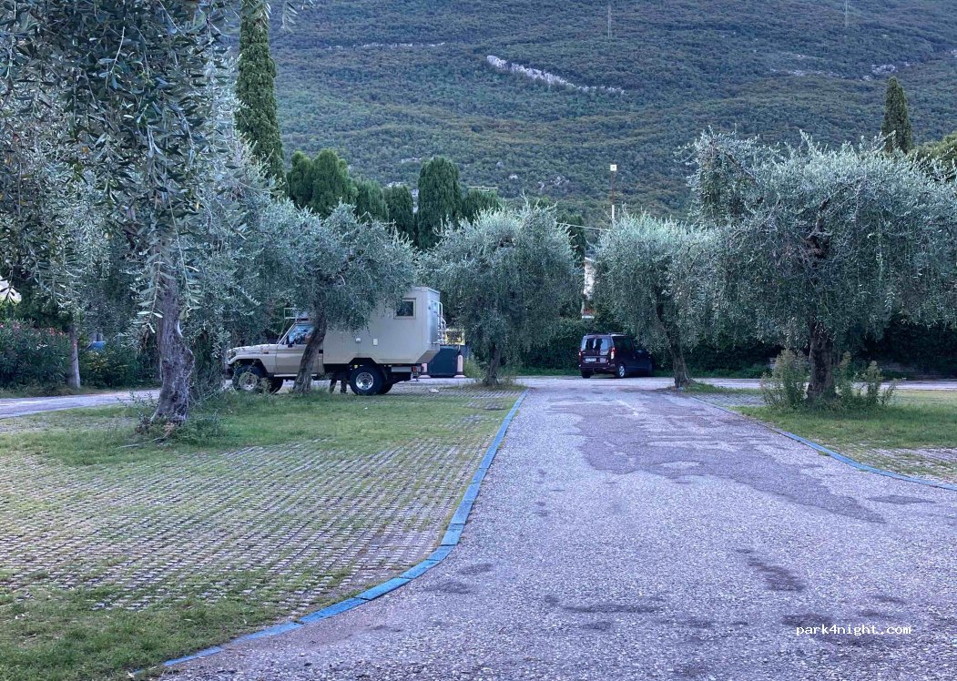 (37018) Malcesine - 20 Via Lungolago — foto